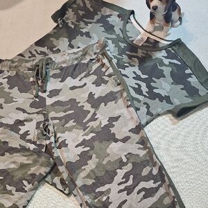 Lucky Brand 2 pc green camo sleep/lounge set